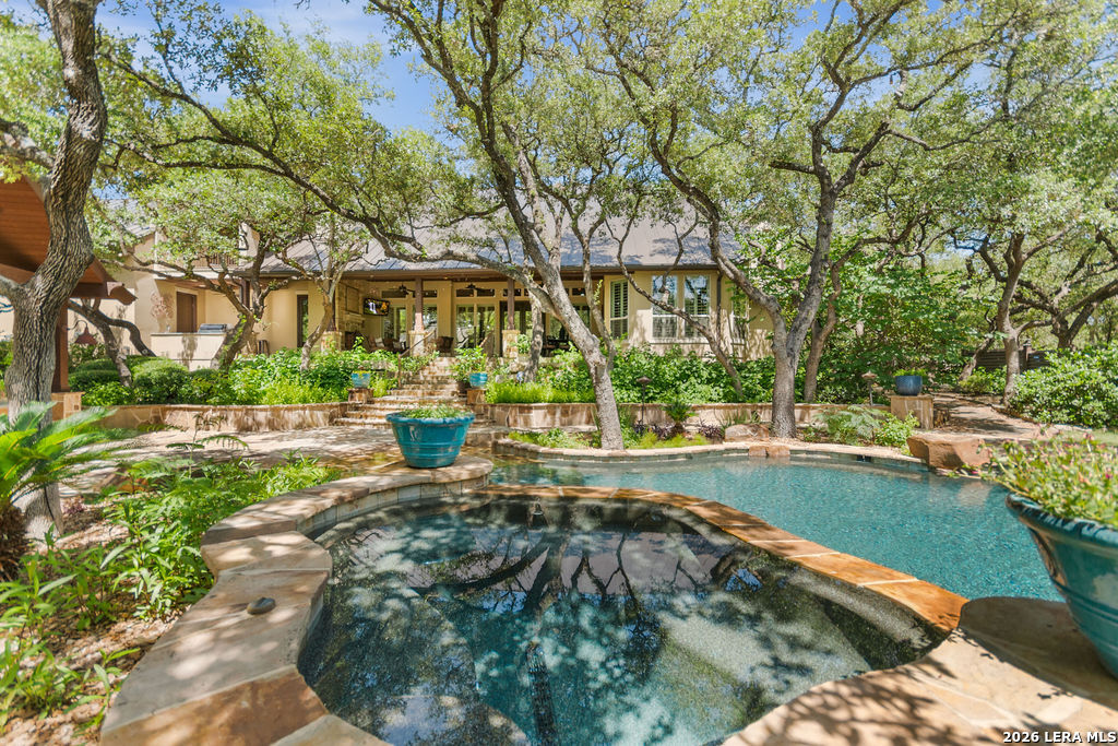 25 Stone Terrace Fair Oaks Ranch, TX 78015 - Photo 81 of 95