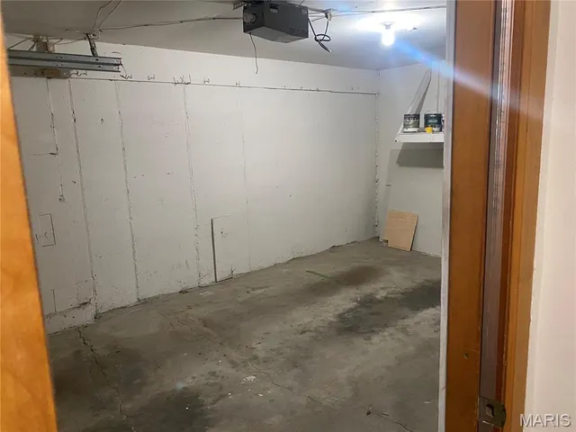 $2,000 | 2234 Hickory Street, St. Louis, MO 63104