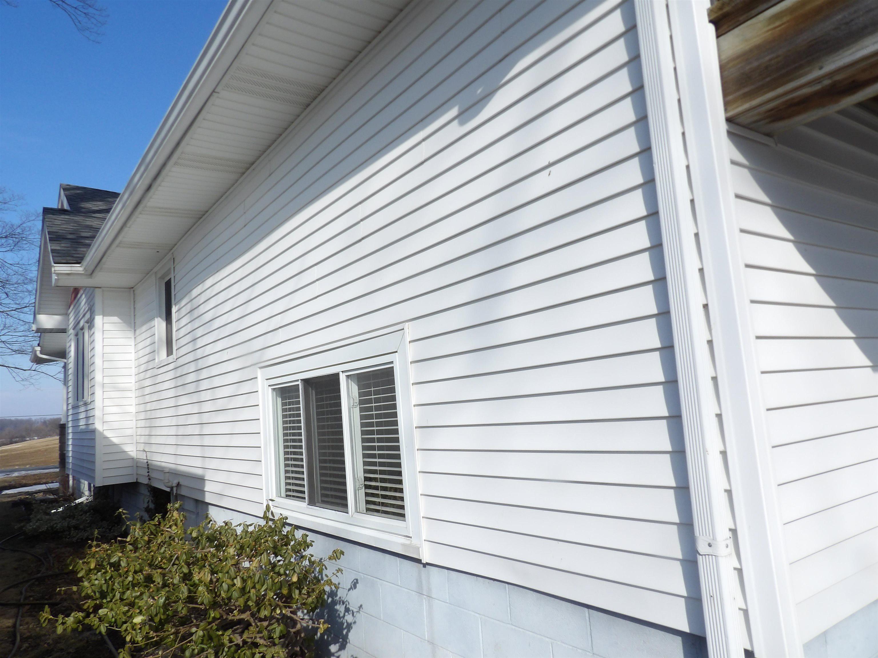 7890 Townline Road Bridgeport, MI 48722 - Photo 14 of 15 Gallery Image 14