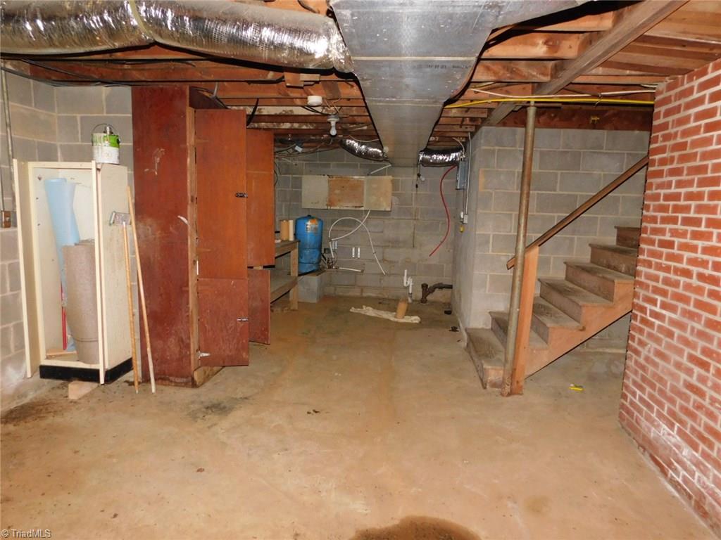 615 Quick Road Ruffin, NC 27326 - Photo 3 of 10 Gallery Image 3