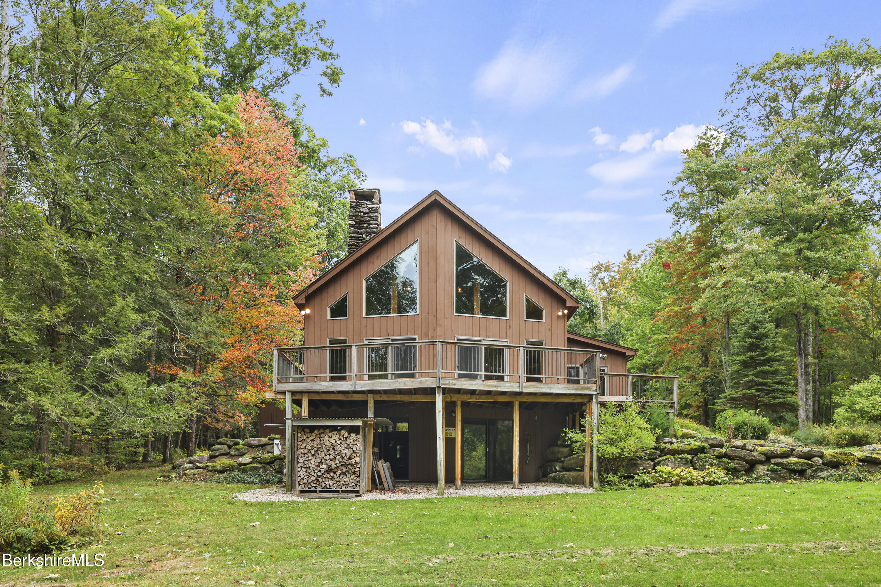 525 Rote Hill Road Sheffield, MA 01257 - Photo 8 of 62 25 Exterior Front