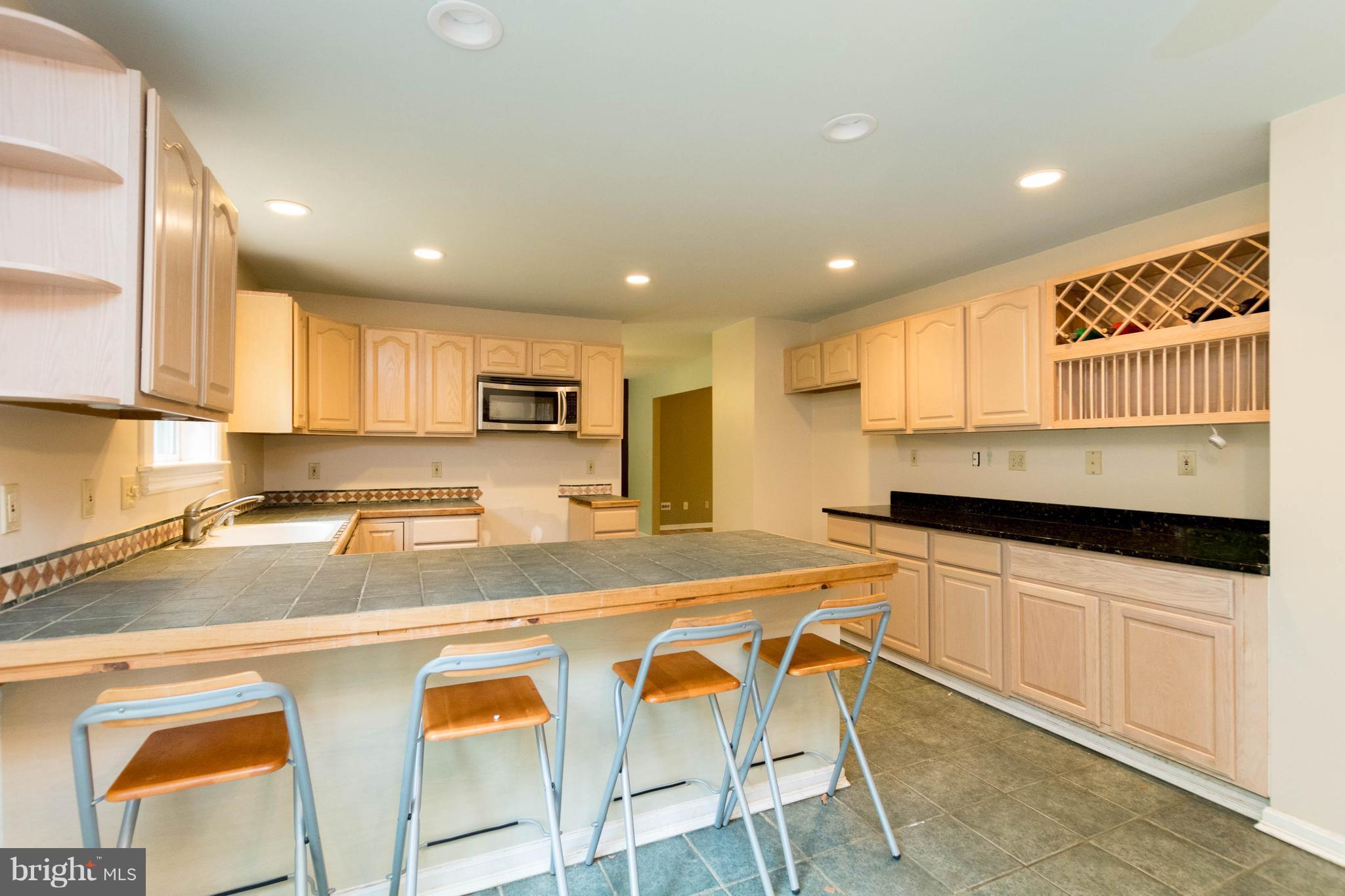 3260 Ady Road Street, MD 21154 - Photo 4 of 30 Kitchen Breakfast Bar