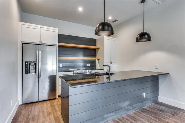 $1,525 | 1322 Lipscomb Street, Unit 201, Fort Worth, TX 76104