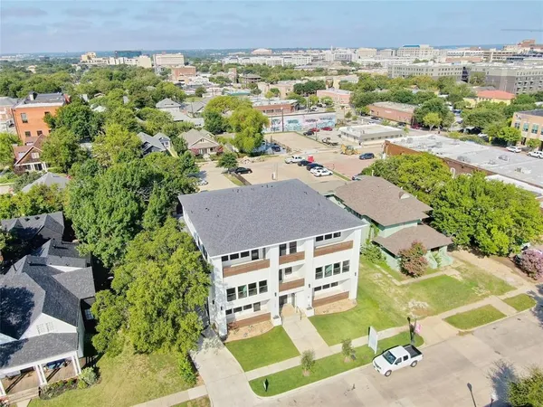 $1,525 | 1322 Lipscomb Street, Unit 201, Fort Worth, TX 76104
