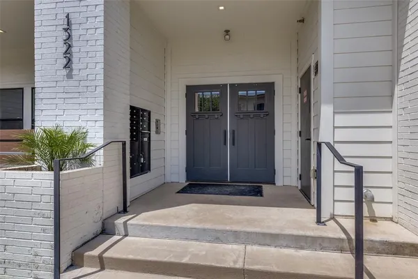 $1,525 | 1322 Lipscomb Street, Unit 201, Fort Worth, TX 76104