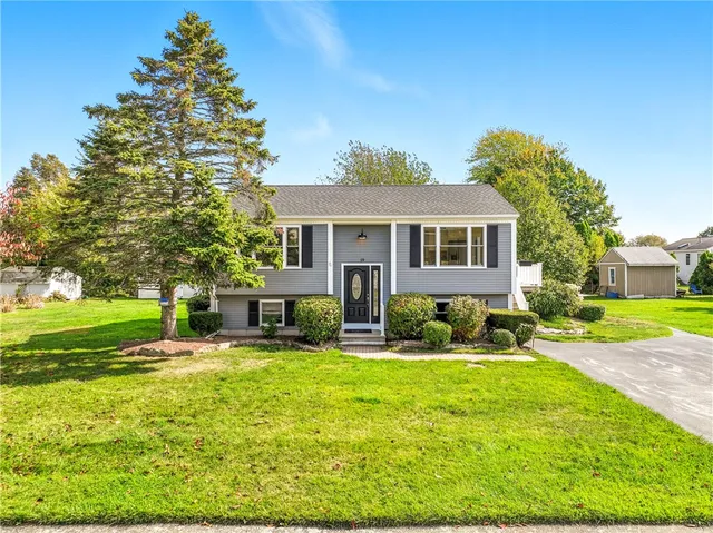 $620,000 | 19 Cows Path Road, Middletown, RI 02842
