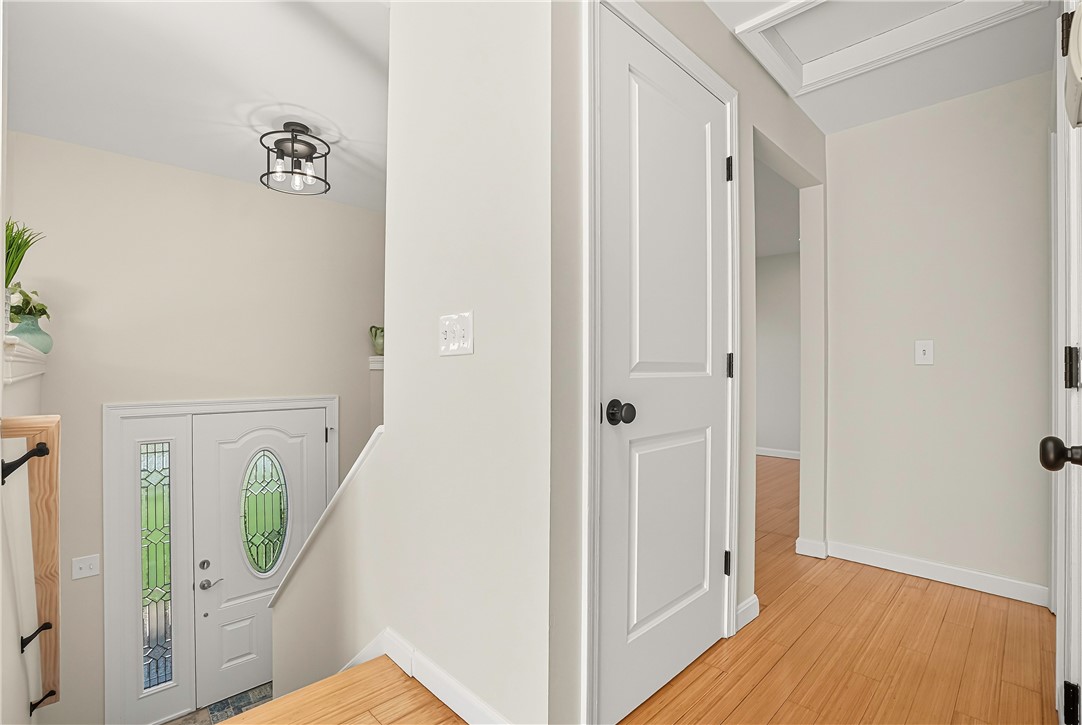 19 Cows Path Road Middletown, RI 02842 - Photo 12 of 40