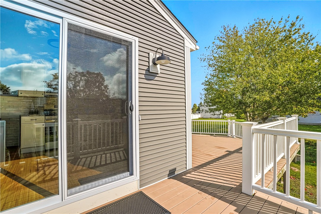 19 Cows Path Road Middletown, RI 02842 - Photo 37 of 40