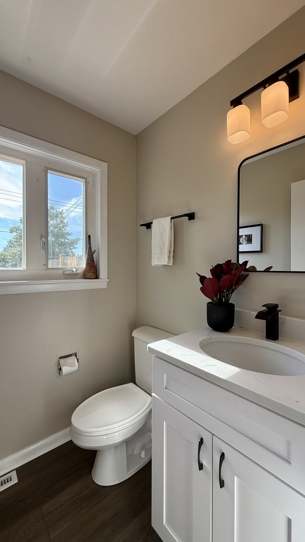 333 Cherry Valley Road Vernon Hills, IL 60061 - Photo 16 of 41