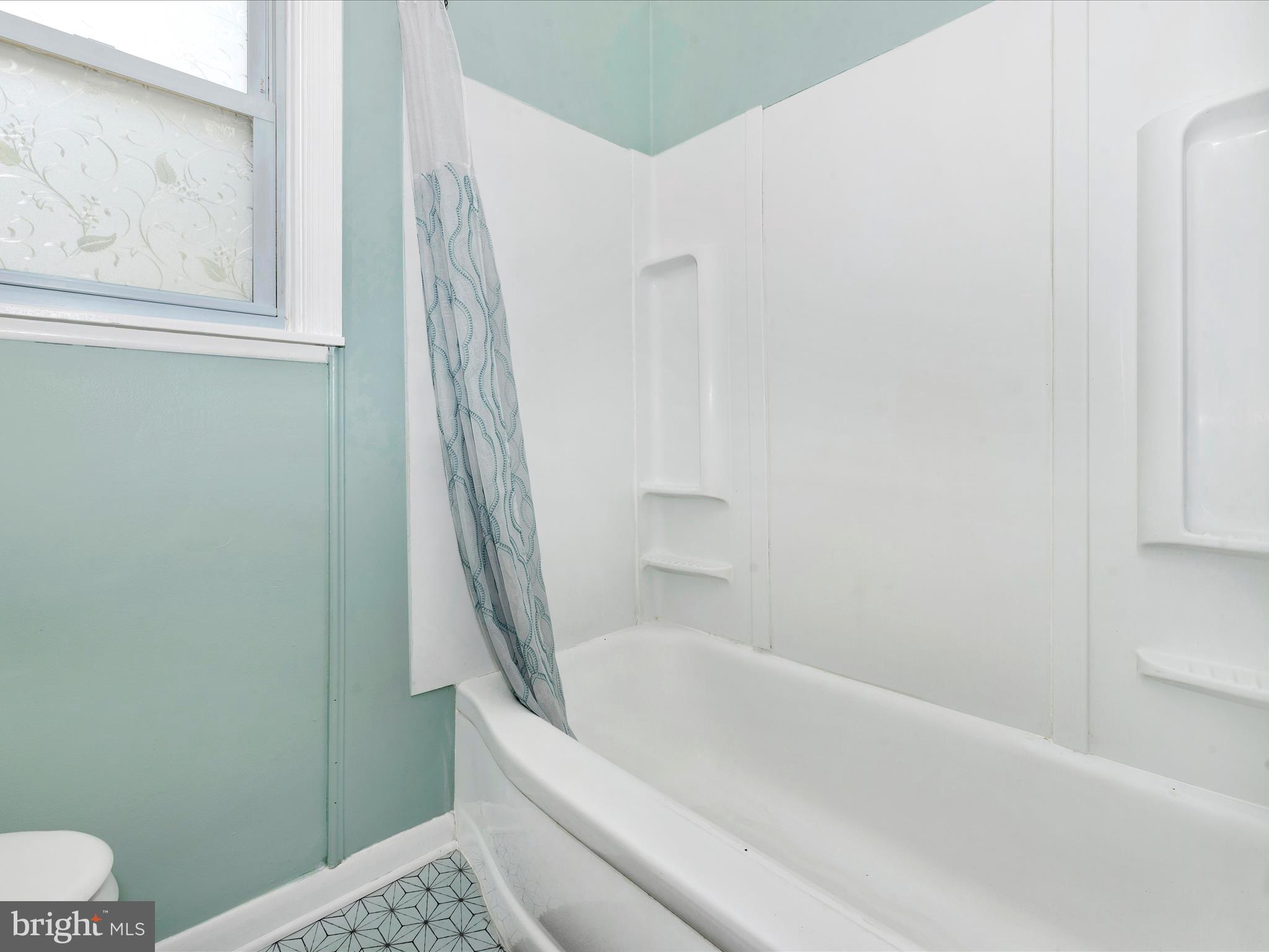 1630 Marker Road Middletown, MD 21769 - Photo 37 of 56 Hall Bathroom