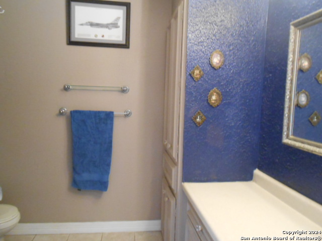 2300 Nacogdoches Road, Unit 118E San Antonio, TX 78209 - Photo 27 of 35 a bathroom with a bathtub and shower