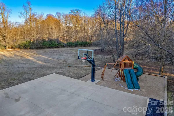 a view of outdoor space and garden