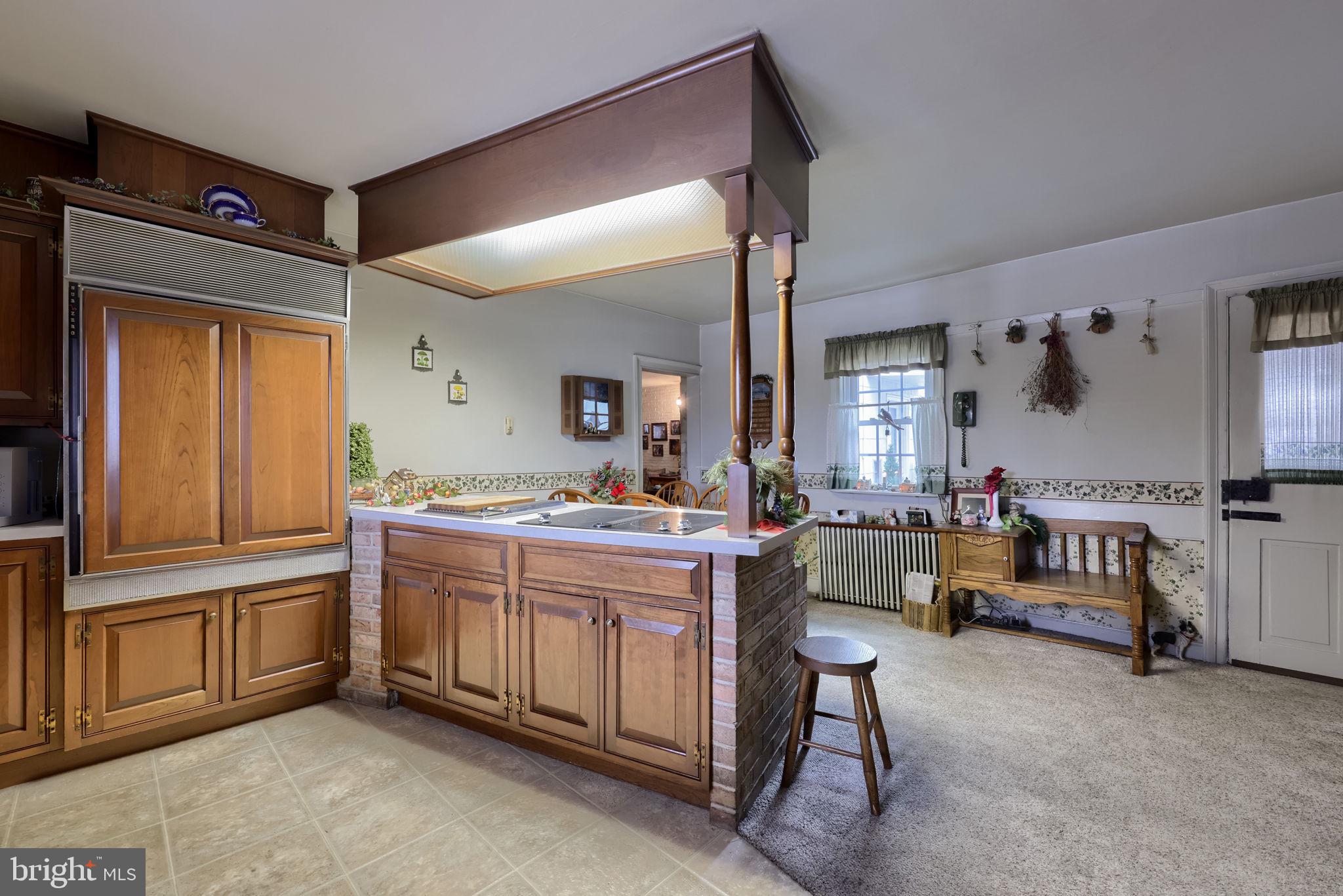 430 Stehman Road Lancaster, PA 17603 - Photo 11 of 43 a living room with furniture and a large window