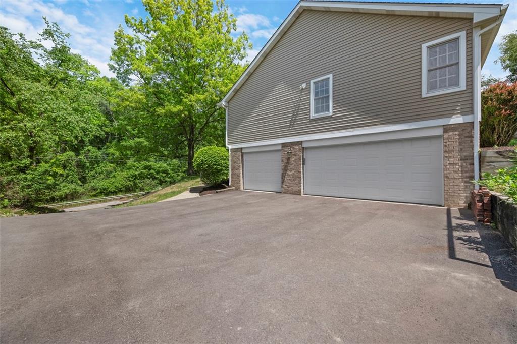 10276 Rinaman Road Wexford, PA 15090 - Photo 38 of 39 Gallery Image 38