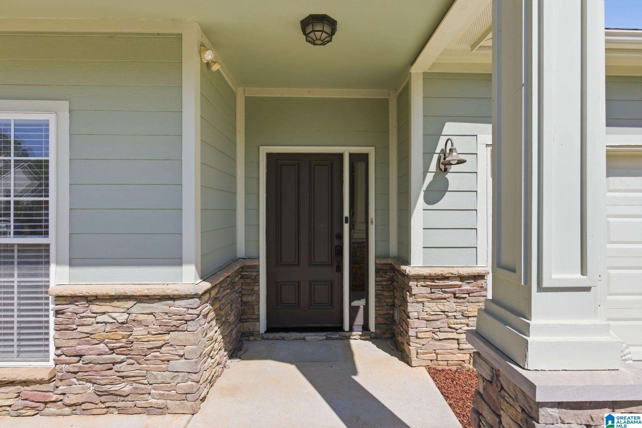 269 Nottingham Drive Calera, AL 35040 - Photo 4 of 26