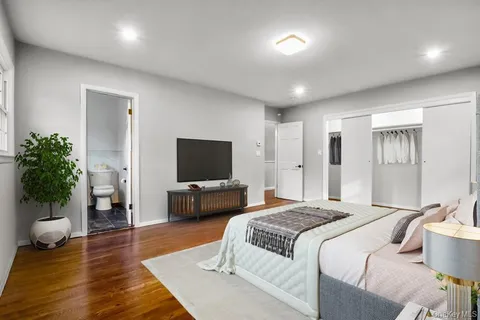$7,000 | 4 Susan Court, White Plains, NY 10605