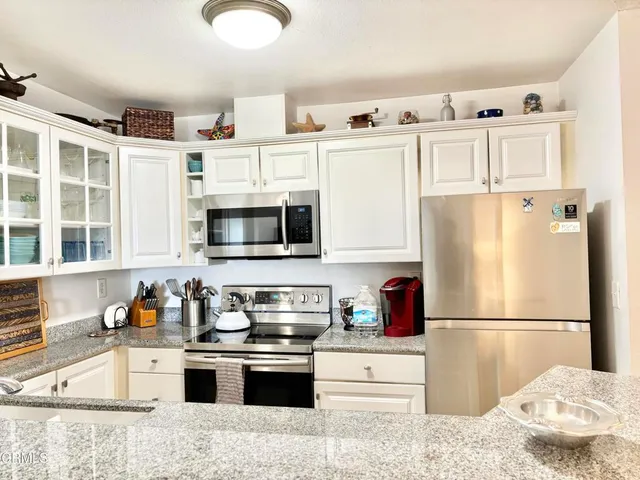 $2,650 | 3101 Peninsula Road, Unit 312, Oxnard, CA 93035