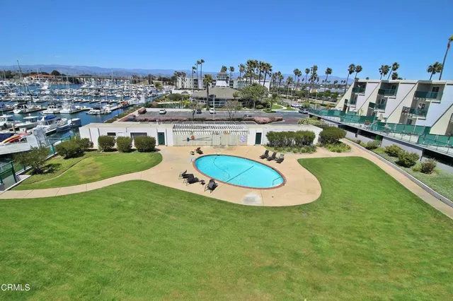 $2,650 | 3101 Peninsula Road, Unit 312, Oxnard, CA 93035