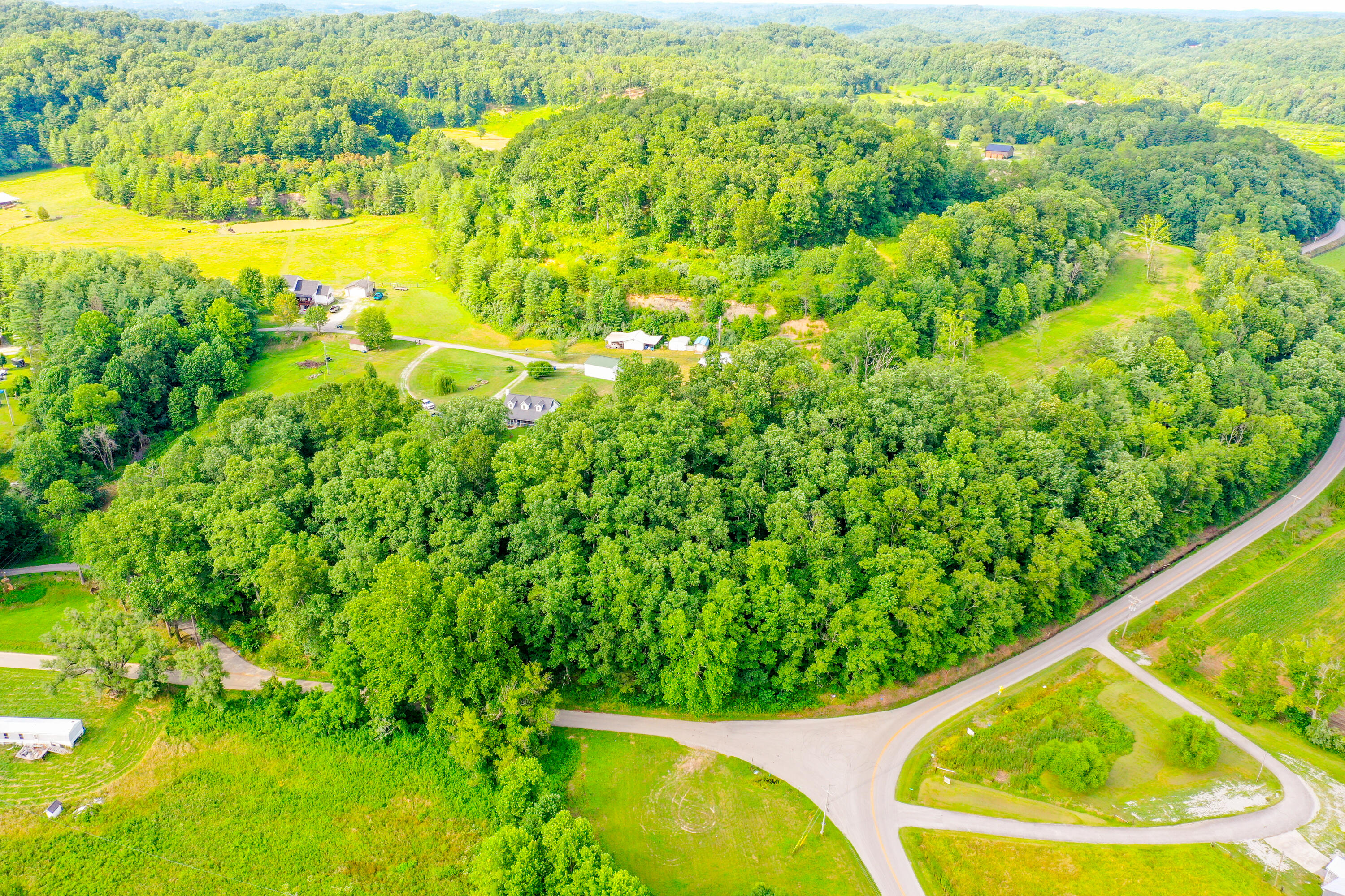 280 Vaughn Cemetery Road London, KY 40741 - Photo 28 of 42 DJI_0448-2