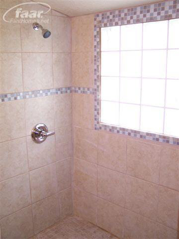 7369 Coldwater Road Flushing, MI 48433 - Photo 11 of 21 20192441-10.JPG