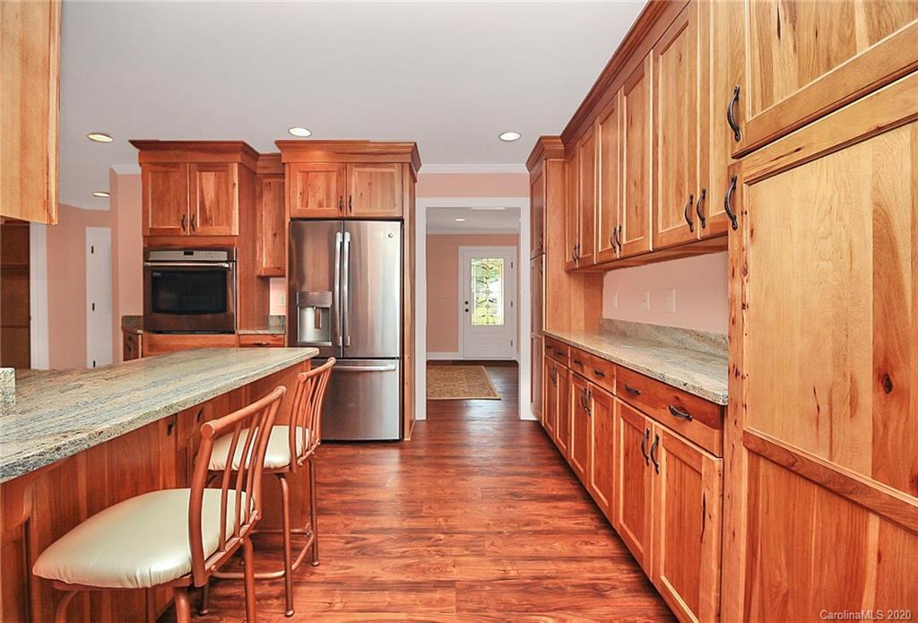 560 Union Road Matthews, NC 28104 - Photo 8 of 30 Gallery Image 8