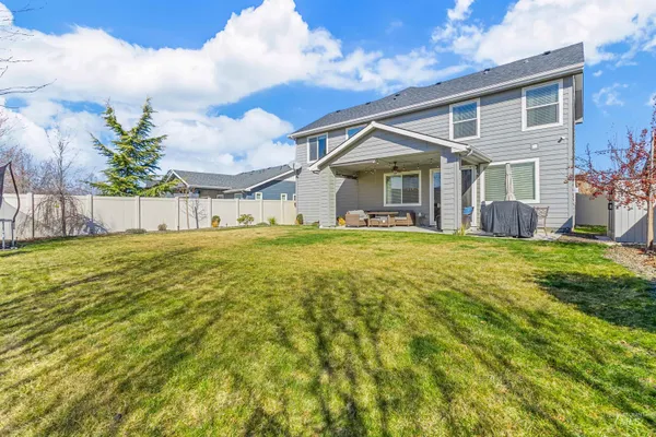 $590,900 | 5483 West Astonte Drive, Meridian, ID 83646