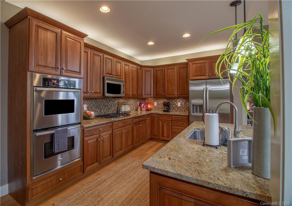 199 Walker Ridge Road Spruce Pine, NC 28777 - Photo 16 of 48 Gallery Image 16