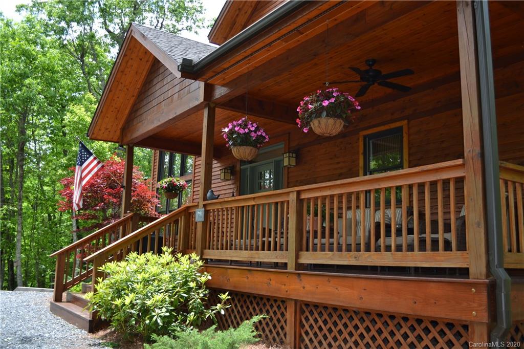 199 Walker Ridge Road Spruce Pine, NC 28777 - Photo 3 of 48 Gallery Image 3