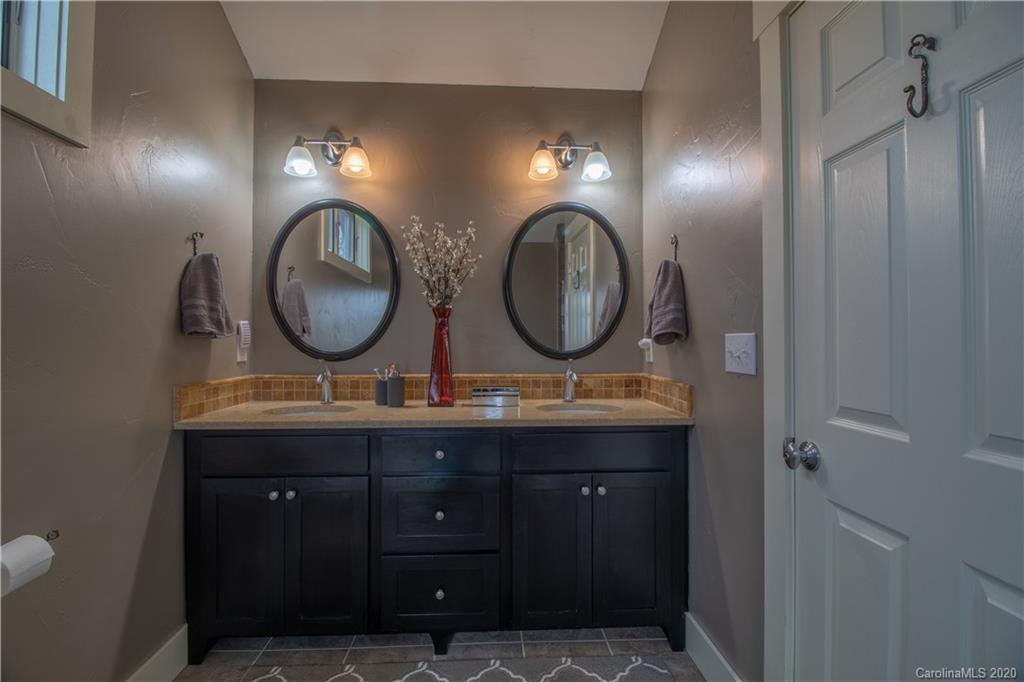 199 Walker Ridge Road Spruce Pine, NC 28777 - Photo 31 of 48 Gallery Image 31