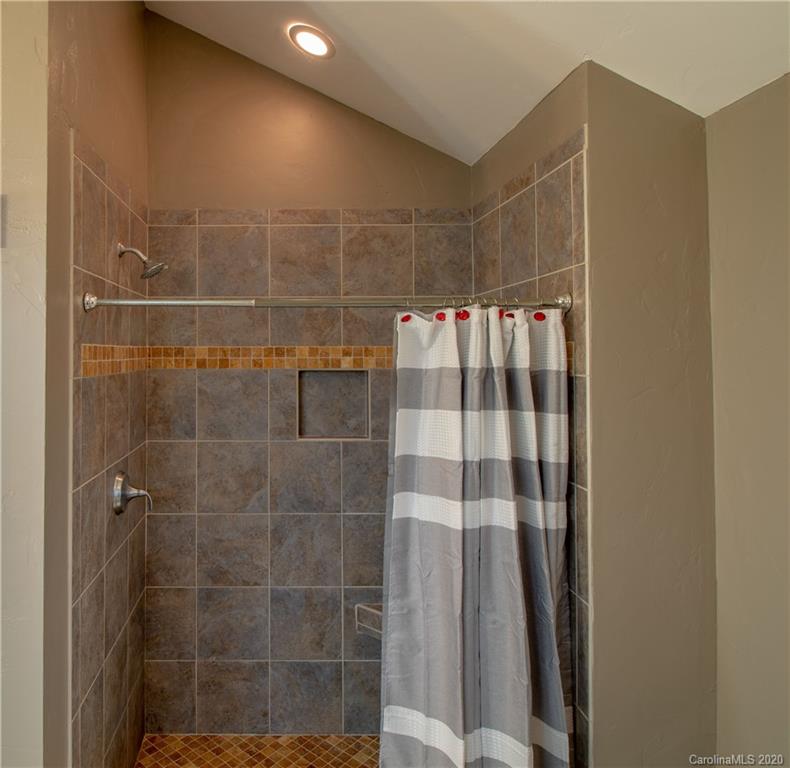 199 Walker Ridge Road Spruce Pine, NC 28777 - Photo 33 of 48 Gallery Image 33