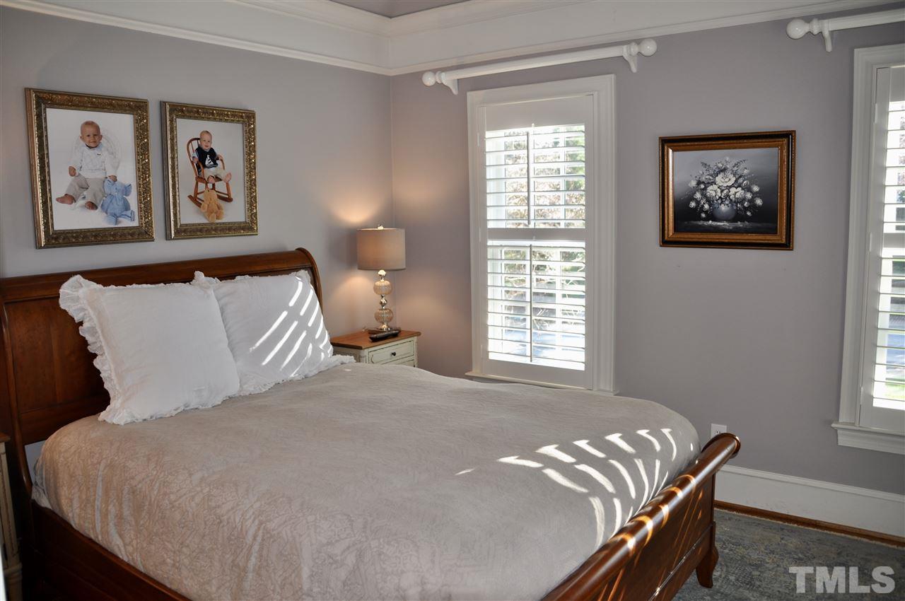 3408 Elvin Court Raleigh, NC 27607 - Photo 19 of 30