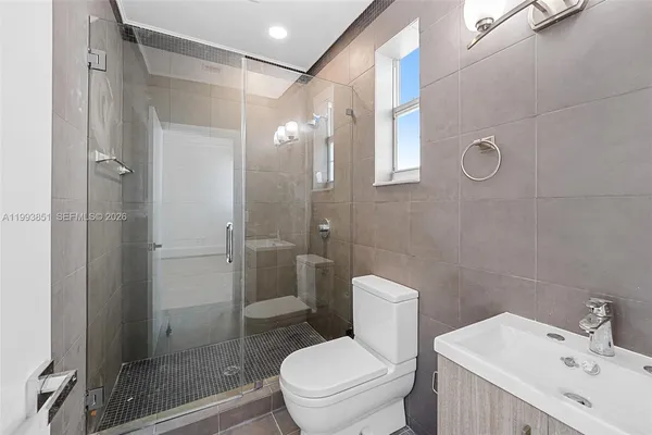 $2,550 | 1509 Pennsylvania Avenue, Unit 3, Miami Beach, FL 33139