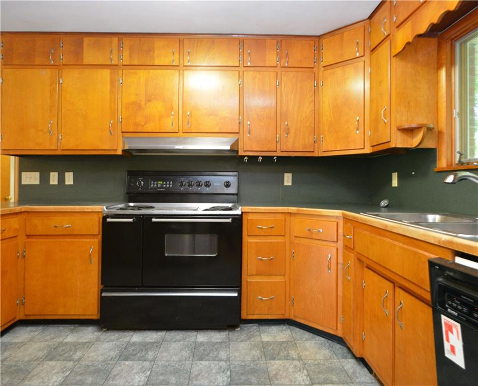2313 Highland Road Anderson, IN 46012 - Photo 14 of 25 Gallery Image 14