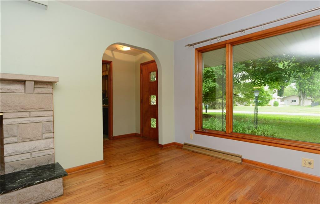 2313 Highland Road Anderson, IN 46012 - Photo 3 of 25 Gallery Image 3