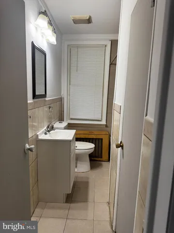 $1,600 | 331 West Front Street, Unit 2, Florence, NJ 08518