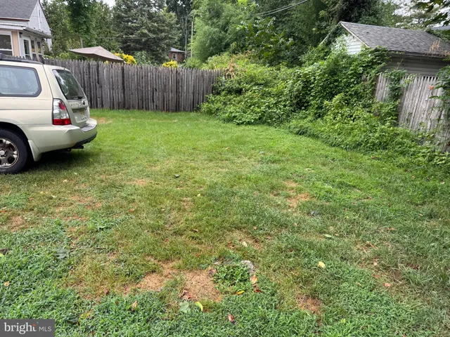 $1,600 | 331 West Front Street, Unit 2, Florence, NJ 08518