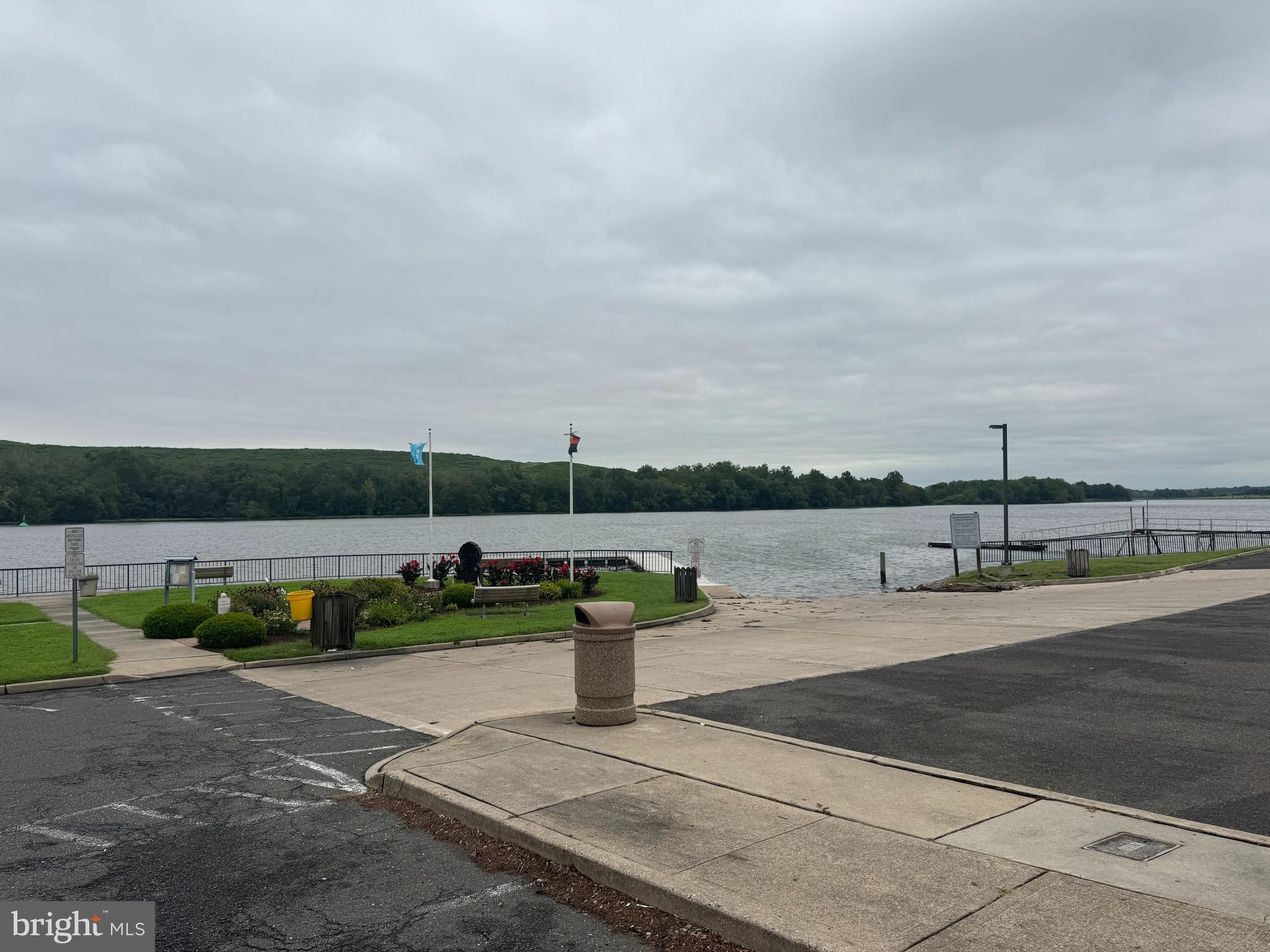 331 West Front Street, Unit 2 Florence, NJ 08518 - Photo 10 of 13 a view of a lake with couches and city view