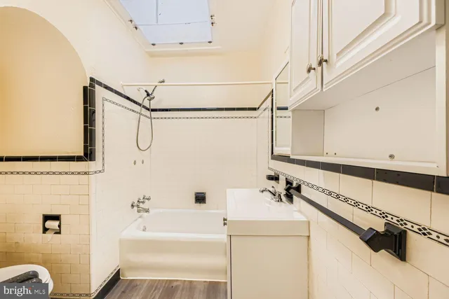 $1,950 | 3220 Sequoia Avenue, Baltimore, MD 21215