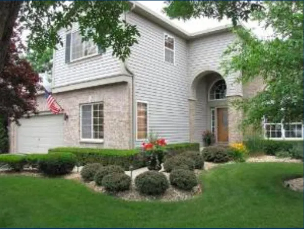 $3,700 | 7624 Beringer Court, Gurnee, IL 60031