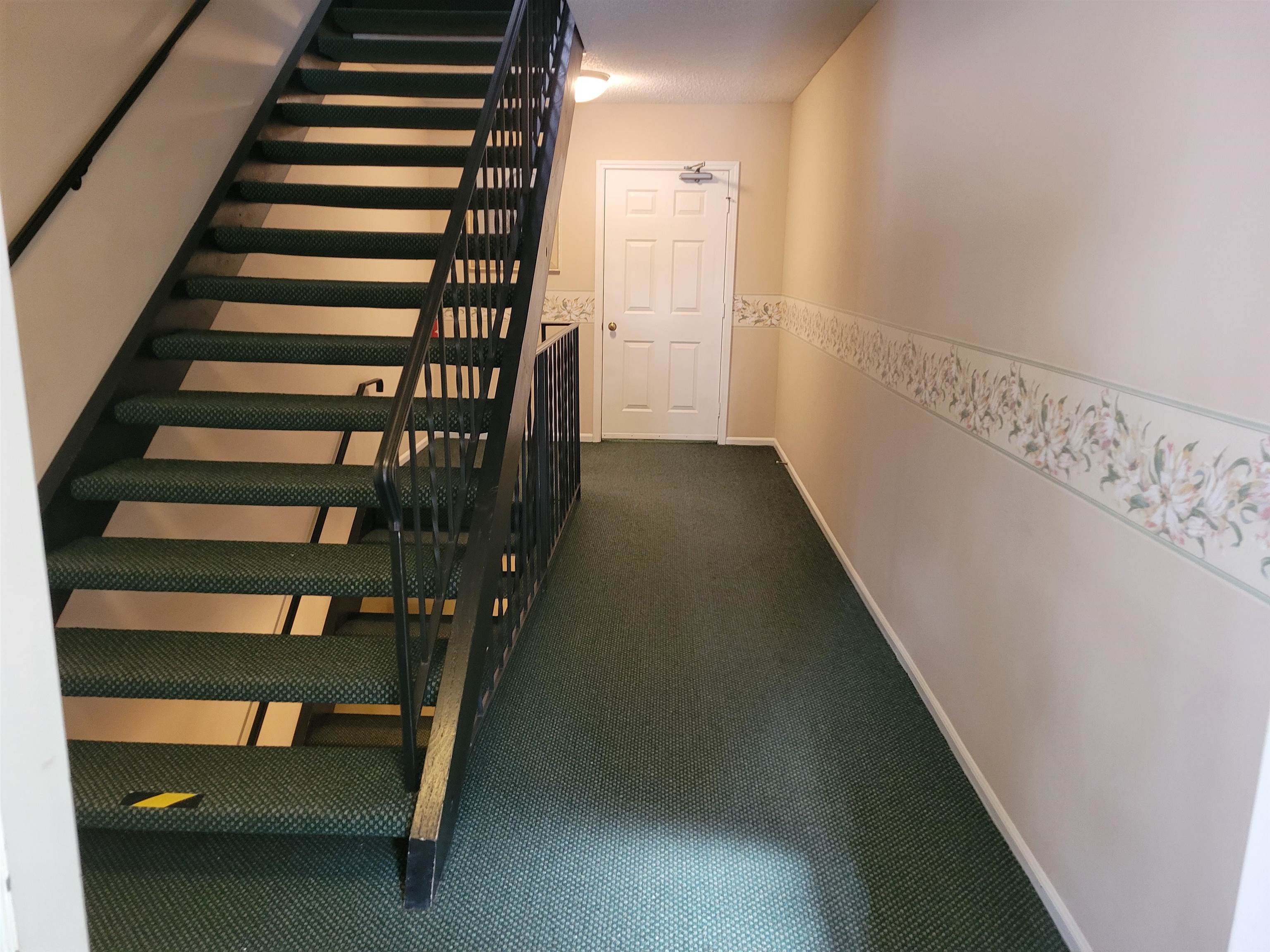 1518 Golf View Road, Unit C Madison, WI 53704 - Photo 10 of 28