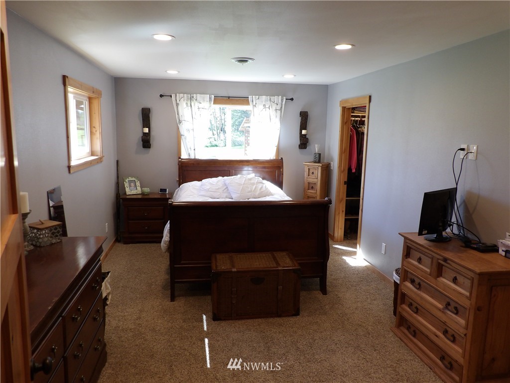 8276 Lusk Road Concrete, WA 98237 - Photo 11 of 25 Gallery Image 11