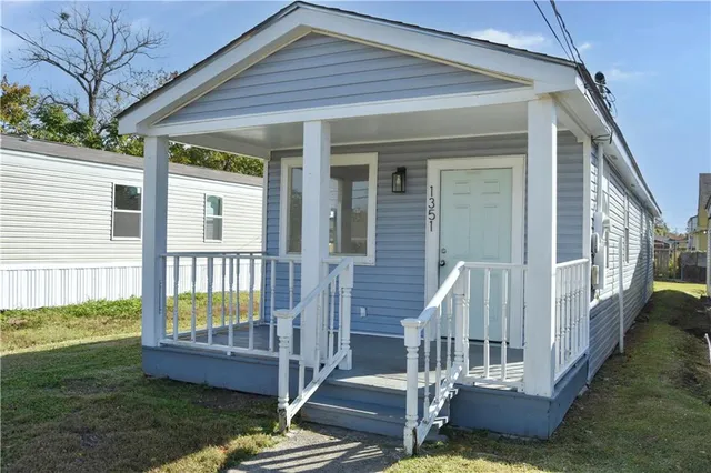 $129,900 | 1351 South Dilton Street, Metairie, LA 70003