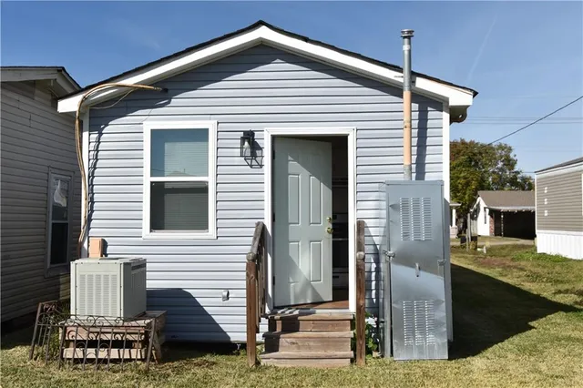 $129,900 | 1351 South Dilton Street, Metairie, LA 70003