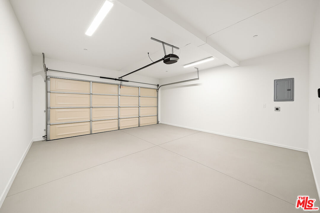 1518 Magnolia Avenue Los Angeles, CA 90006 - Photo 17 of 19