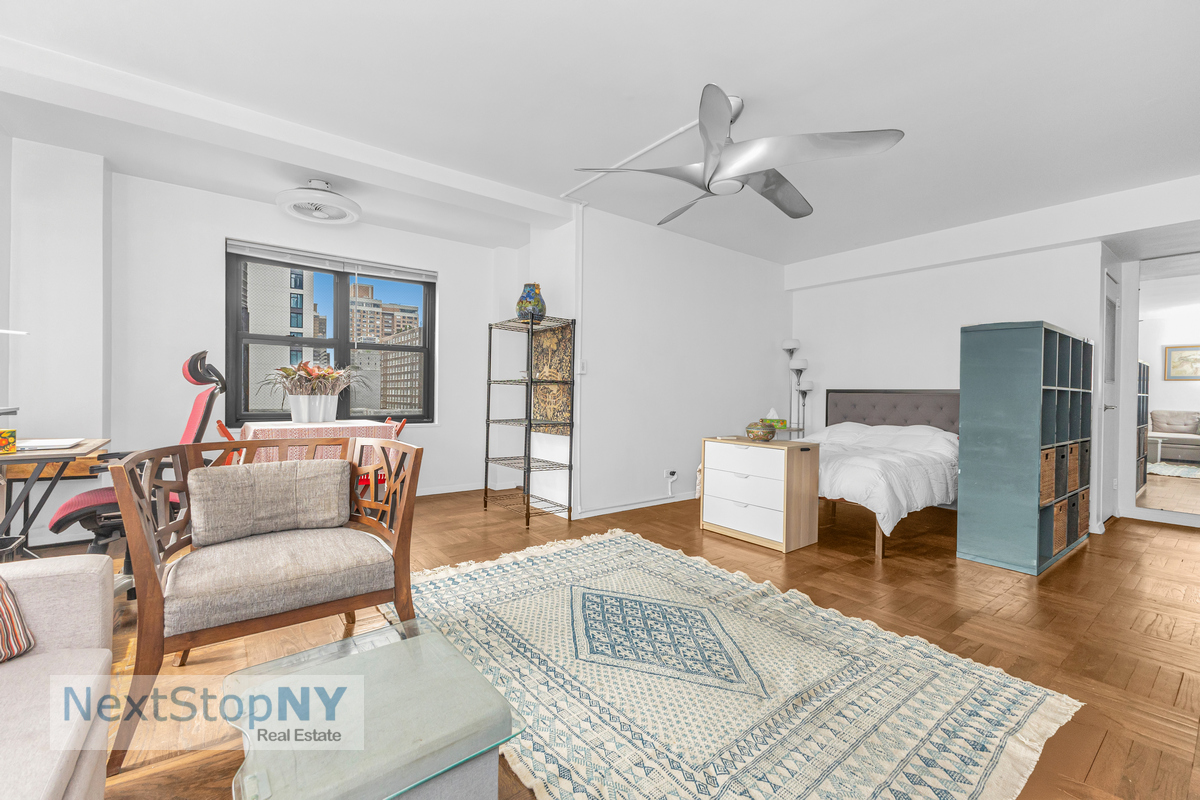 200 East 36th Street, Unit 13A Manhattan, NY 10016 - Photo 2 of 7