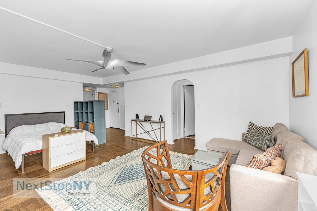 200 East 36th Street, Unit 13A Manhattan, NY 10016 - Photo 3 of 7