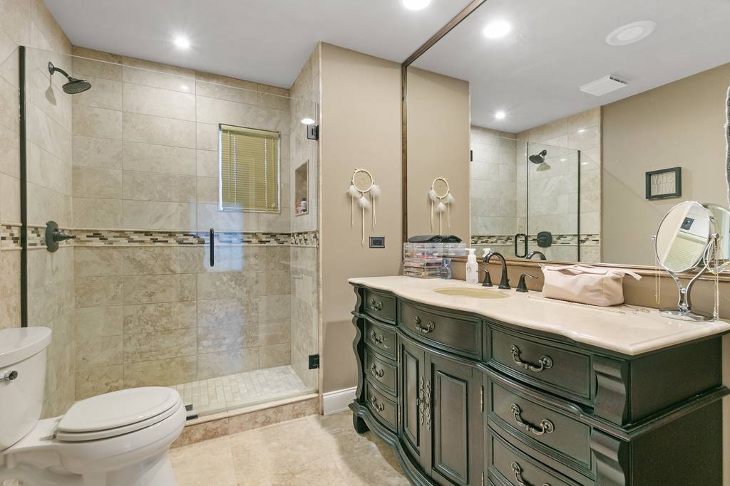102 Brinker Road Barrington Hills, IL 60010 - Photo 23 of 38