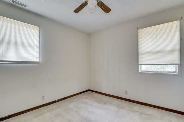 185 Gray Fox Road Williston, SC 29853 - Photo 11 of 23
