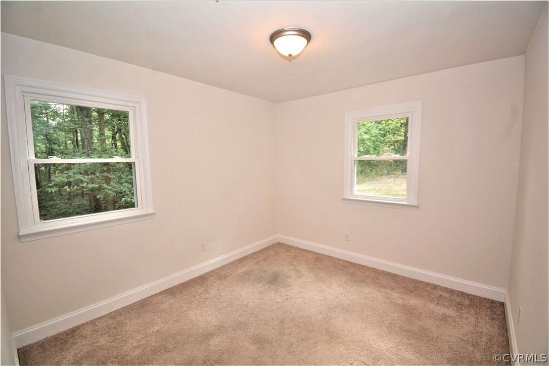 2211 Mountain View Road Powhatan, VA 23139 - Photo 10 of 19 Gallery Image 10