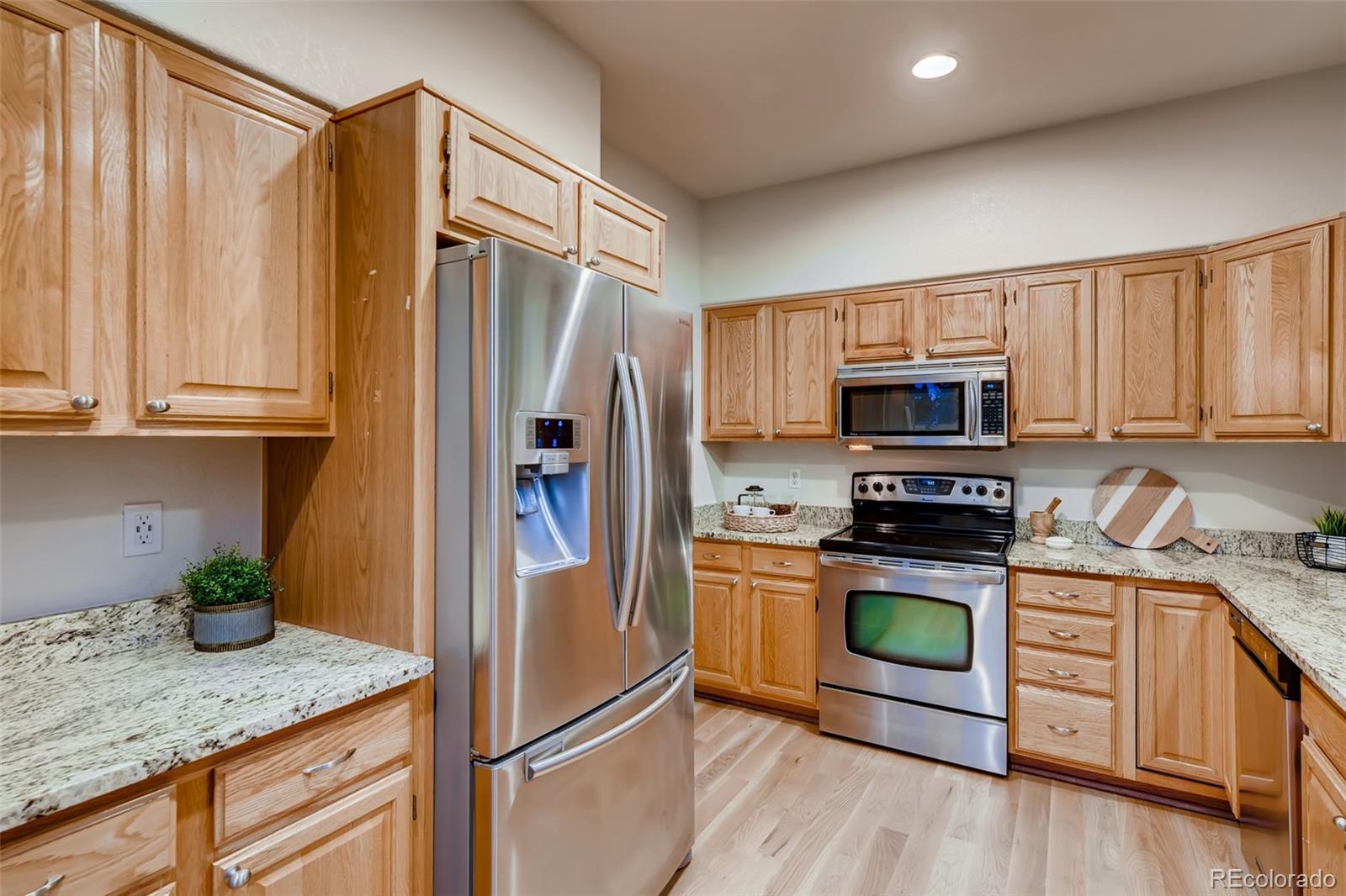 7977 Chaparral Road Lone Tree, CO 80124 - Photo 10 of 40
